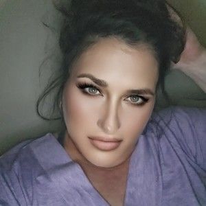 Meet your Posher, Tara